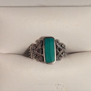 Vintage ring with turquoise stone